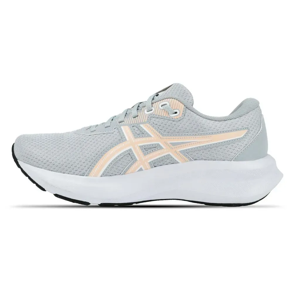 Tênis feminino Asics Raiden 5 cinza visto de lado mostrando design moderno e solado branco